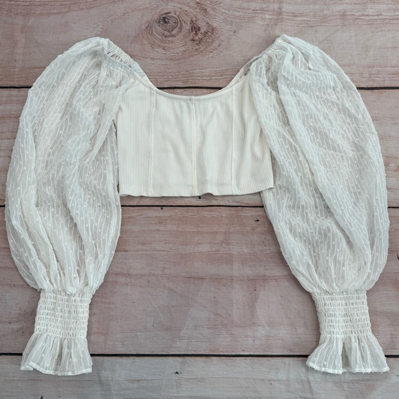 Urban Outfitters Crop Top Womens Medium Puff Sleeve White Ribbed Romantic - Picture 2 of 9